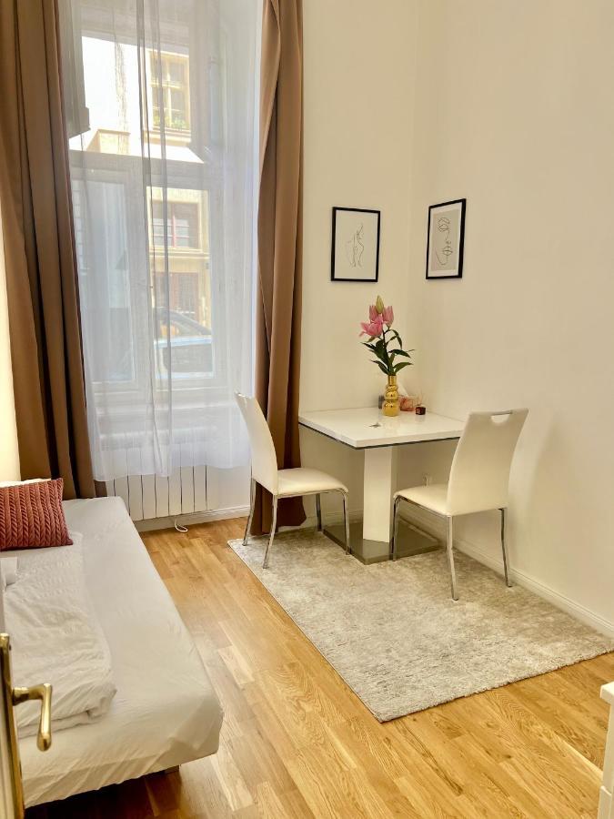 Angeloroma Deluxe Apartment Prága Kültér fotó